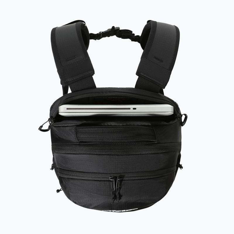 The North Face Surge 31 l black/black hiking backpack 7