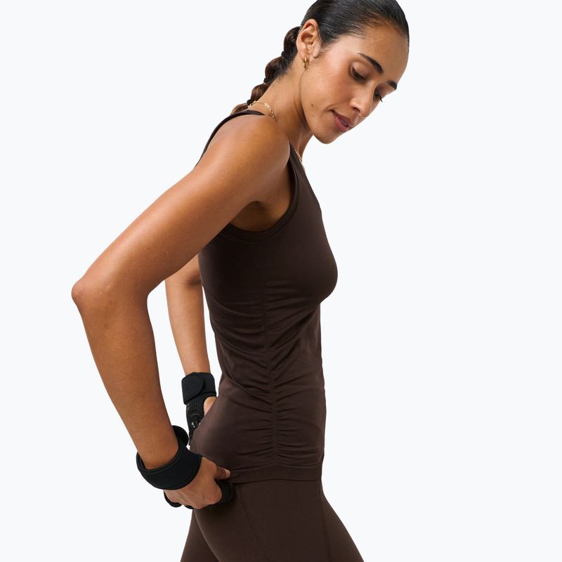 Women's yoga T-shirt Sweaty Betty Seamless Ruched Tank espresso brown 4