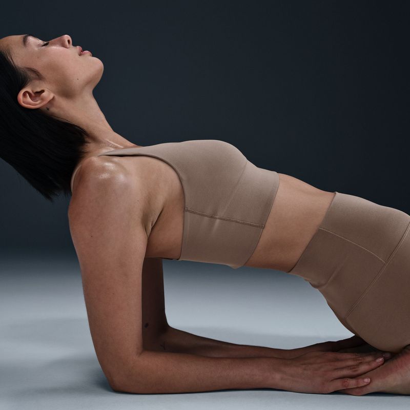 Training bra Nike Alate Medium Support Longline mink brown/white 13