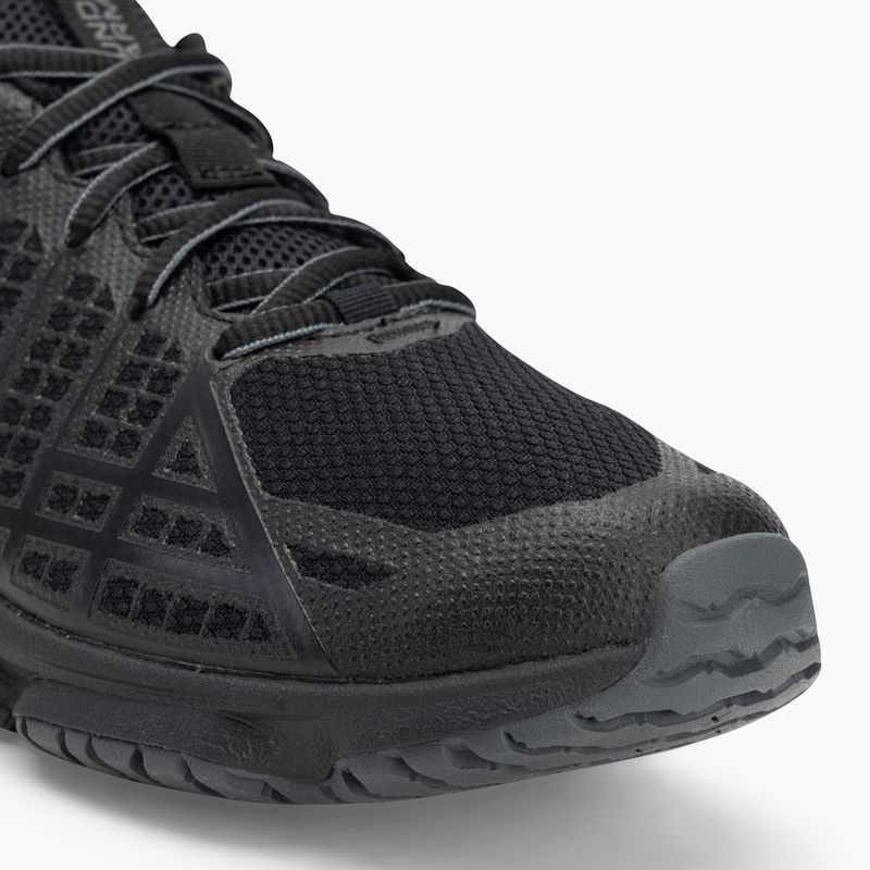 Under Armour MG Strikefast women's shoes black/black/pitch gray 7
