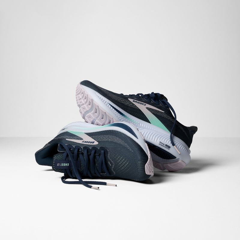 Women's running shoes Brooks Ghost 17 spellbound/yucca/pink 8