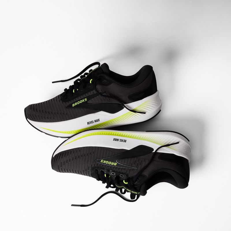 Men's running shoes Brooks Revel Max ebony/black/nightlife 8