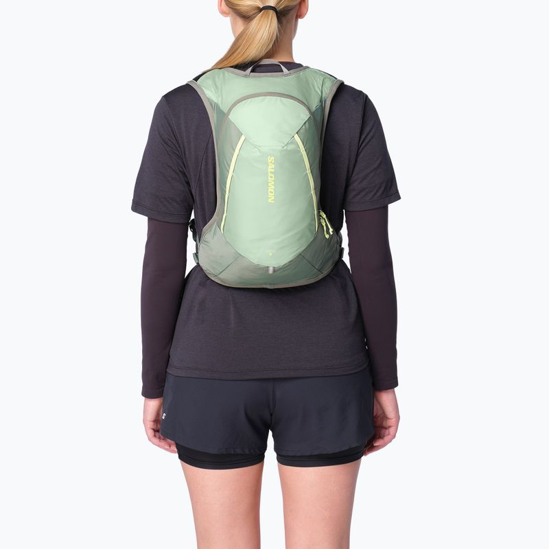 Running backpack Salomon Cross 8 green milieu/agave green 3