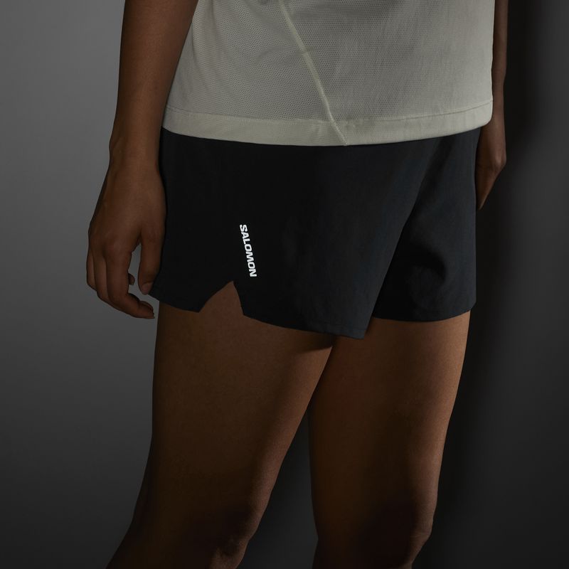 Women's running shorts Salomon SHAKEout Core 4" deep black 5