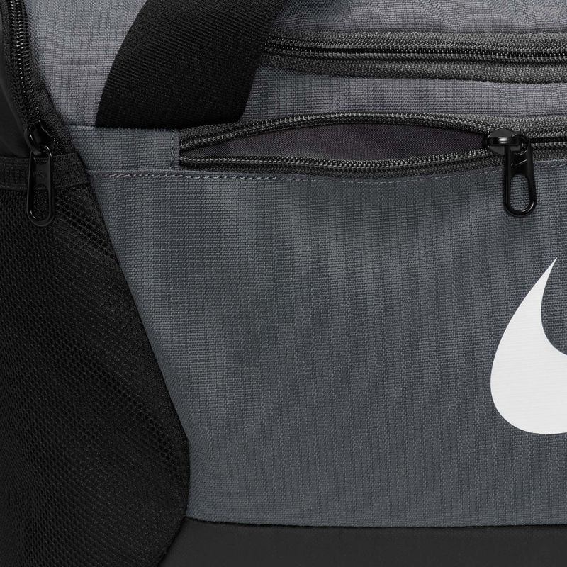 Nike Brasilia training bag 9.5 41 l grey/white 6