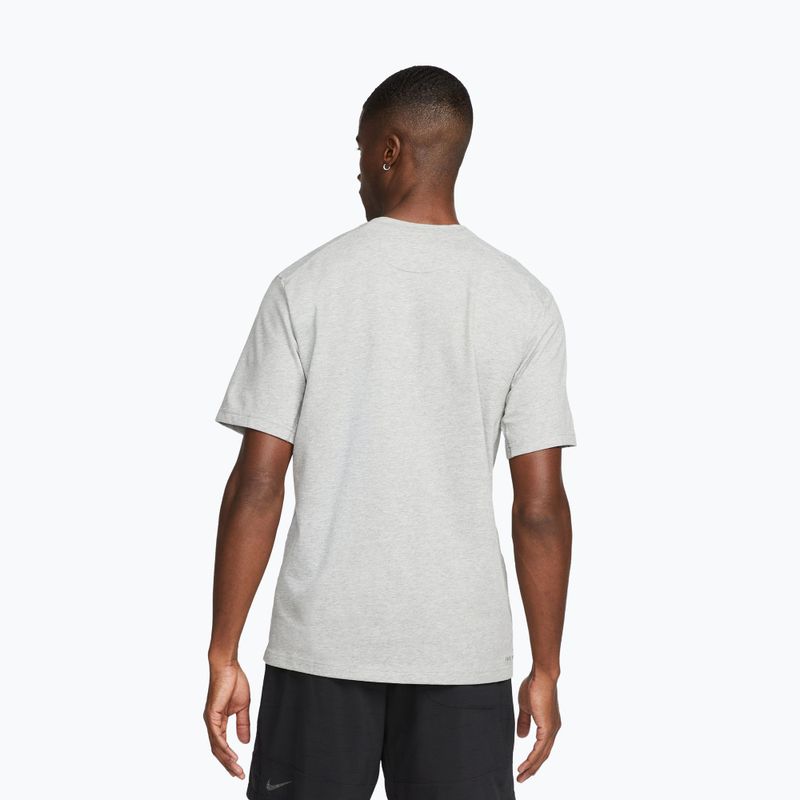 Men's training shirt Nike Dri-Fit Primary SS dark grey heather/heather/smoke grey 2