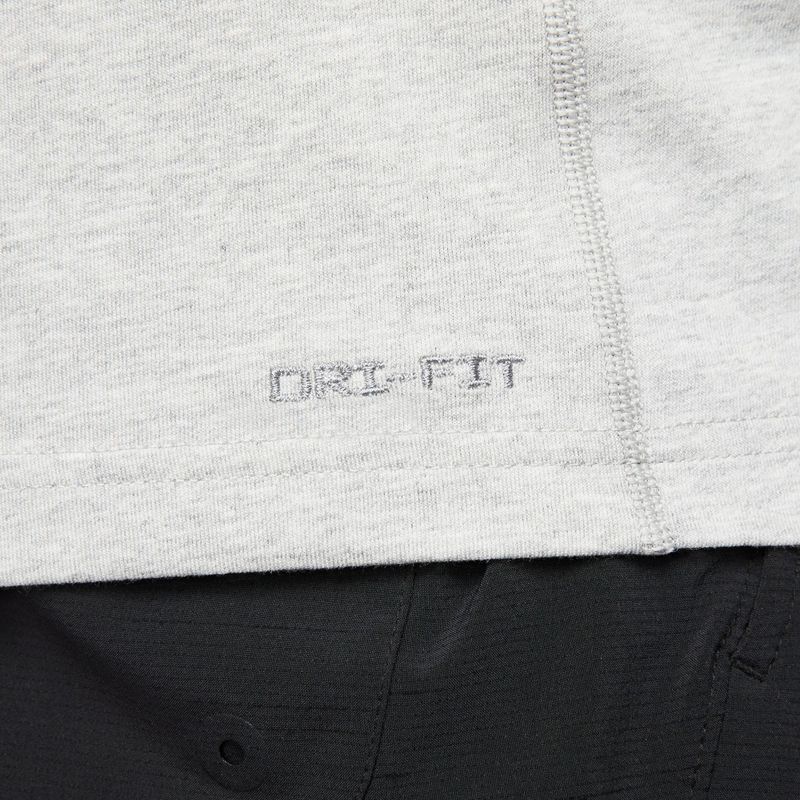 Men's training shirt Nike Dri-Fit Primary SS dark grey heather/heather/smoke grey 7