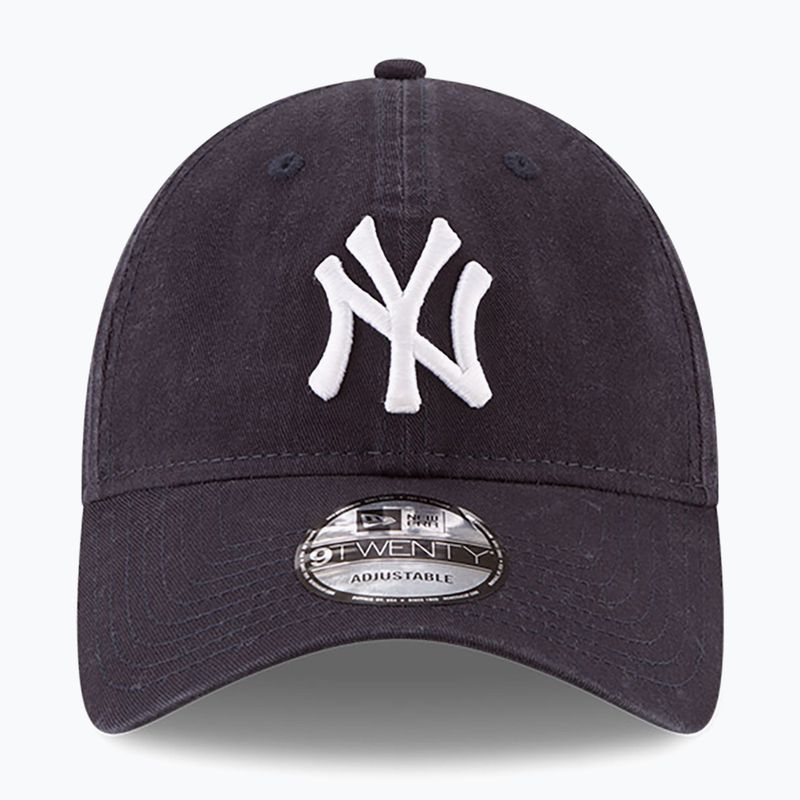 New Era Core Classic 9Twenty New York Yankees navy baseball cap 2