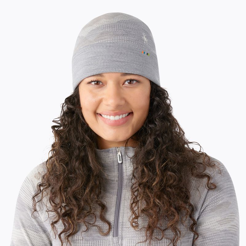 Smartwool Merino Reversible Cuffed light gray mountain scape cap 8