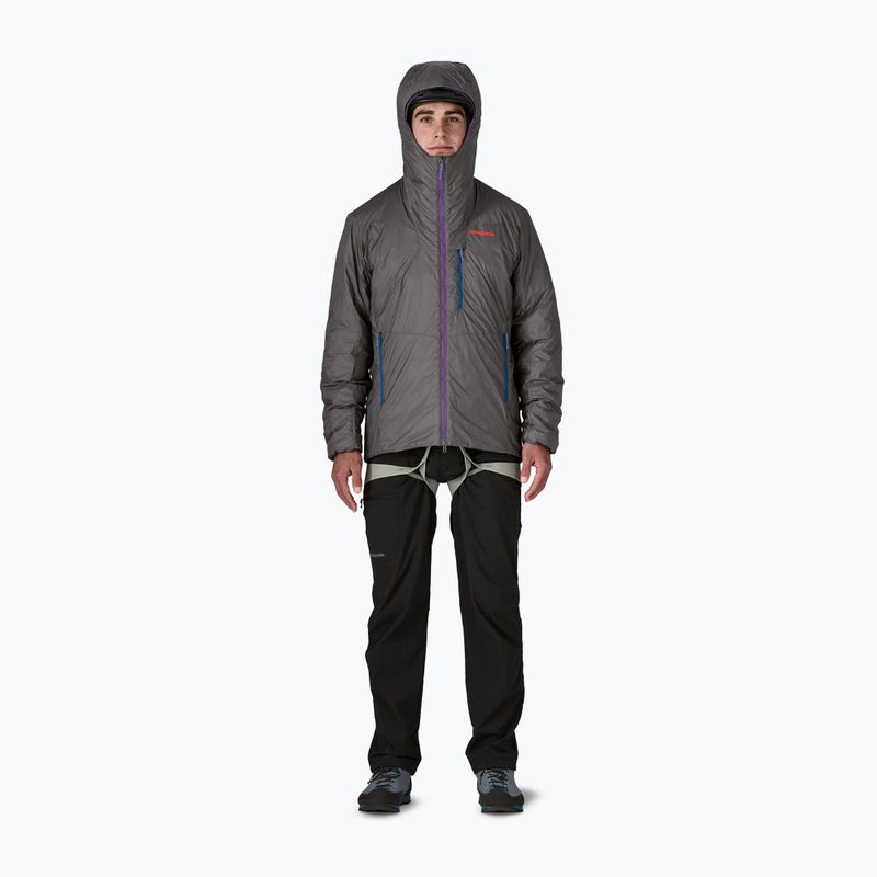 Patagonia men's down jacket DAS Light Hoody forge grey 2