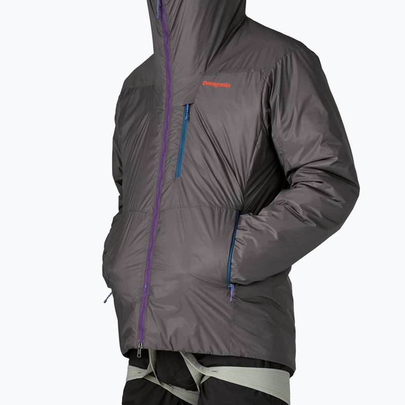 Patagonia men's down jacket DAS Light Hoody forge grey 4