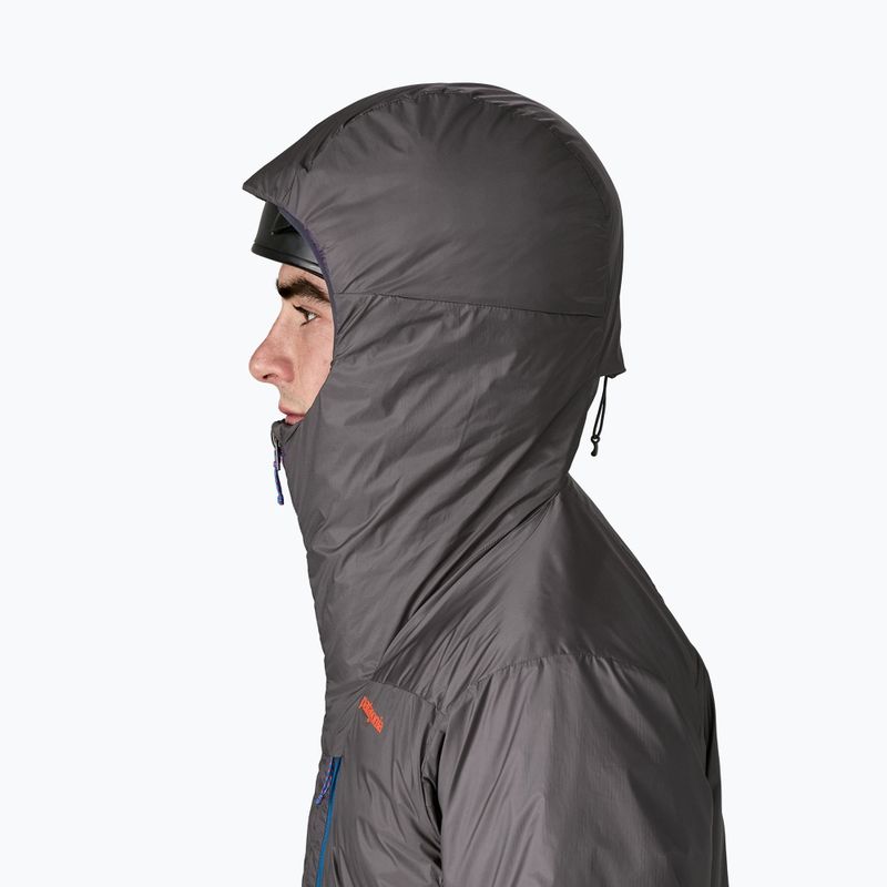 Patagonia men's down jacket DAS Light Hoody forge grey 6