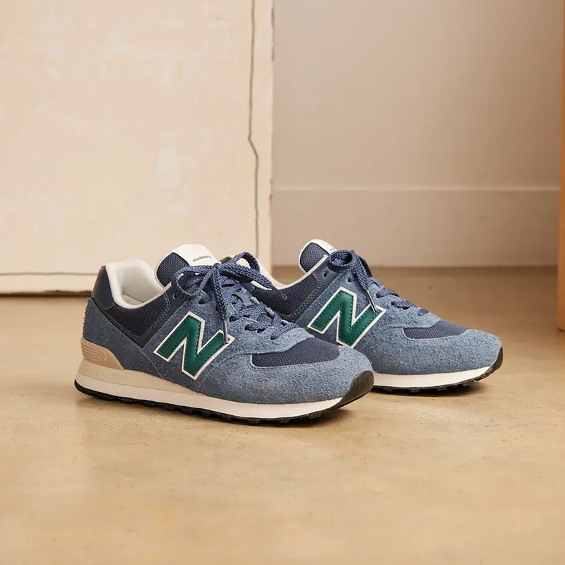 New Balance 574's V2 navy/green shoes 8