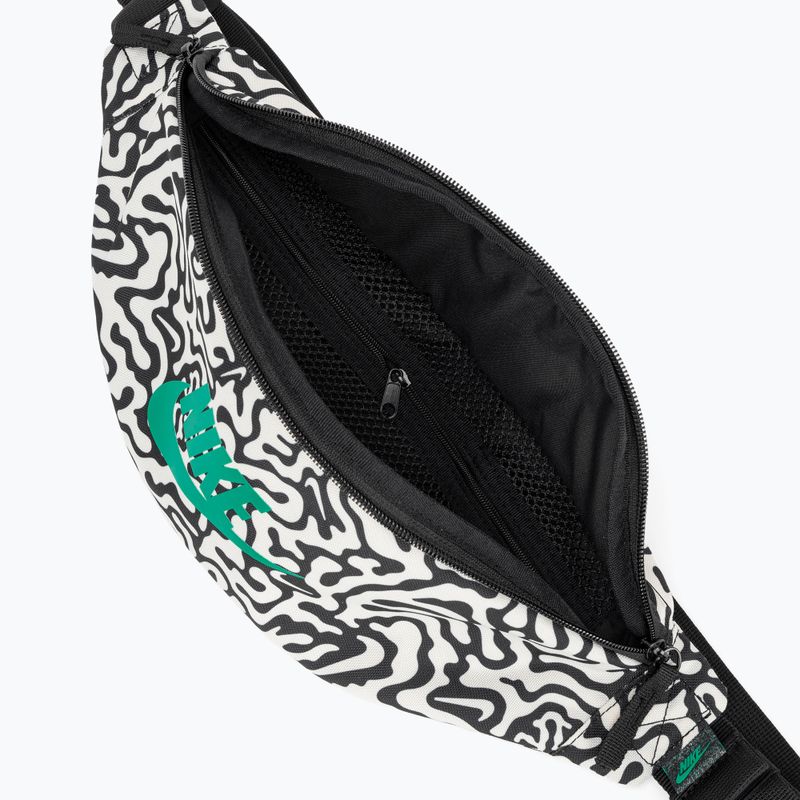 Nike Heritage Waistpack 3 l black/coconut milk/stadium green waistbag 6