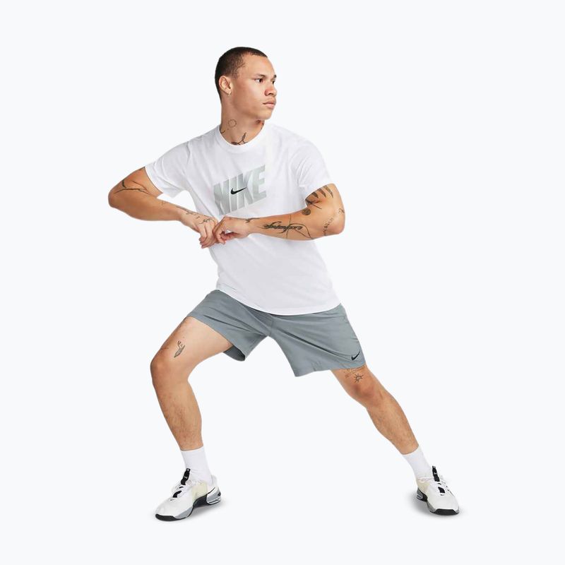Men's running shorts Nike Form Dri-FIT 7" Unlined Versatile smoke grey/black 2
