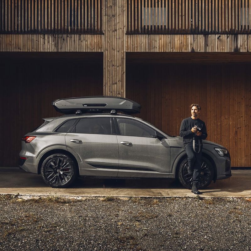 Thule Motion 3 Sport black glossy roof box 10