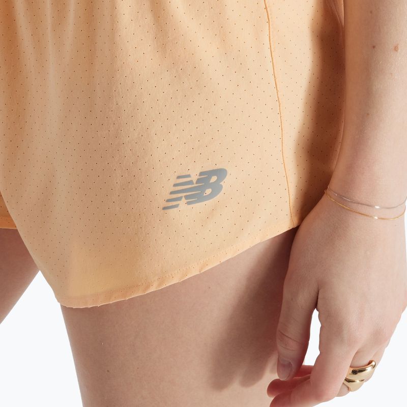 Women's shorts New Balance RC Seamless 3" peach blossom 5