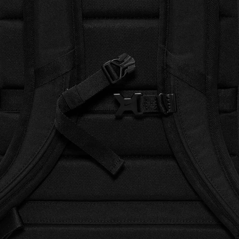 City backpack Nike Utility Elite 37 L black/black/white 11