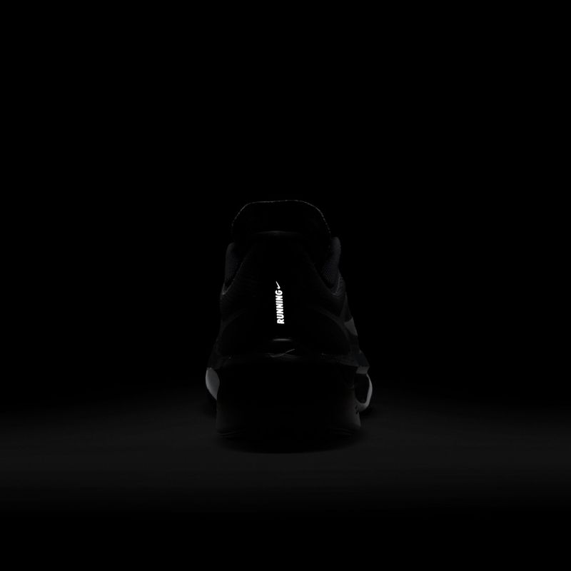 Women's running shoes Nike Zoom Fly 6 black/light smoke grey/white 11