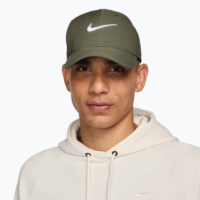 Baseball cap Nike Dri-FIT Club medium olive/white 5
