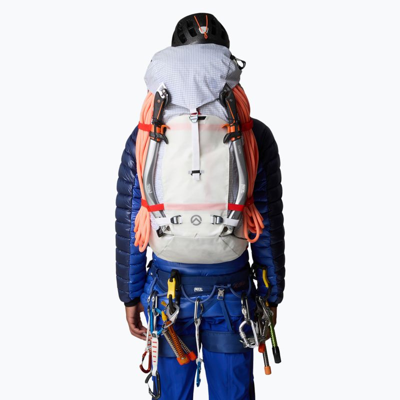 The North Face Cobra 65 l white/raw undyed trekking backpack 6