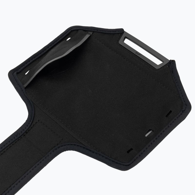 Running phone armband Nike Essentials Arm Band black/black/silver 3