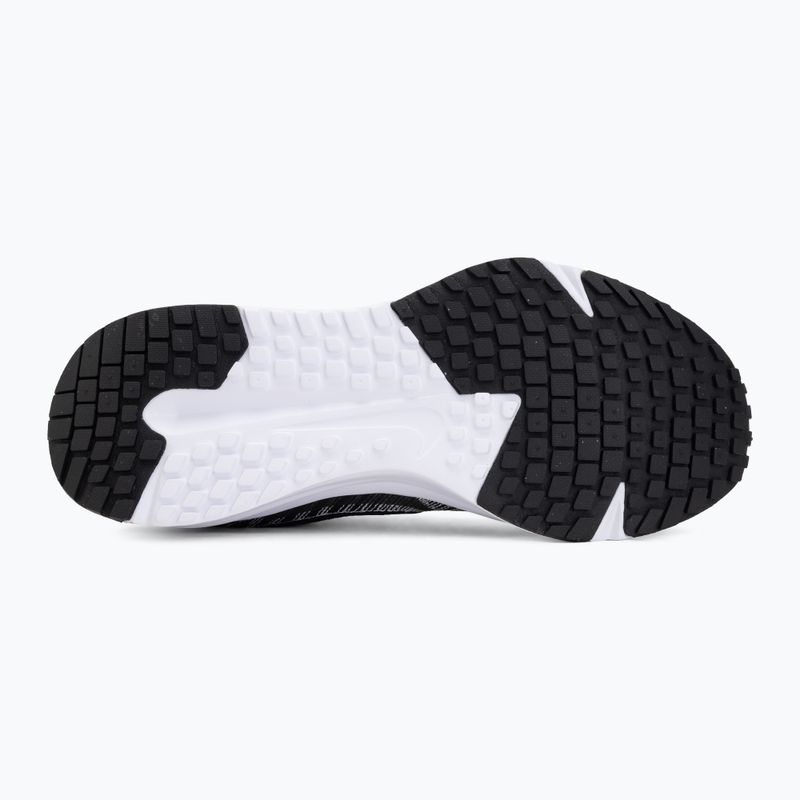 Men's running shoes Nike Run Defy black/white 4
