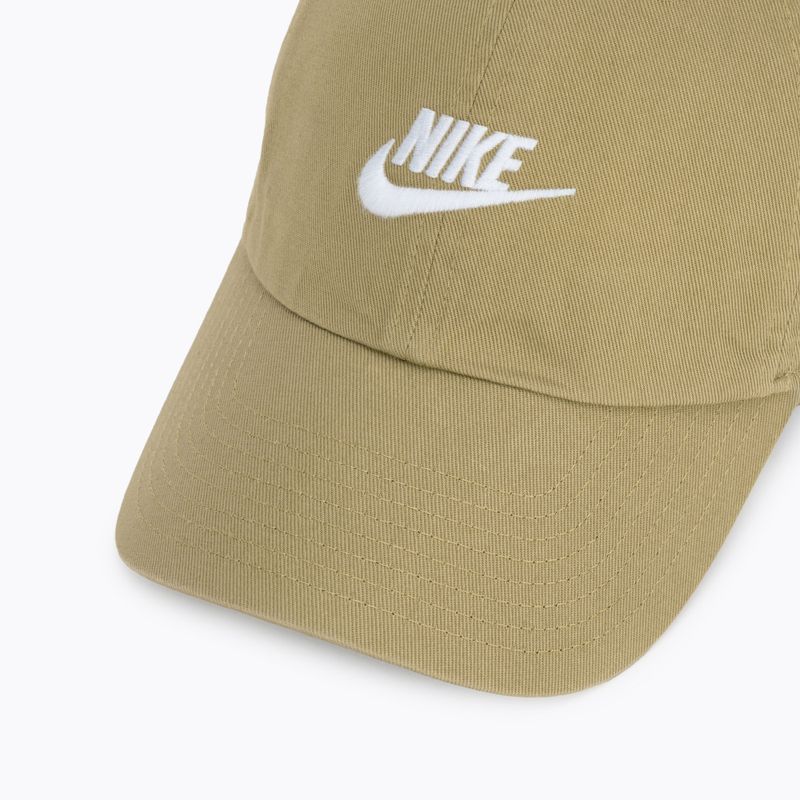 Baseball cap Nike Club Unstructured Futura Wash parachute beige/white 3