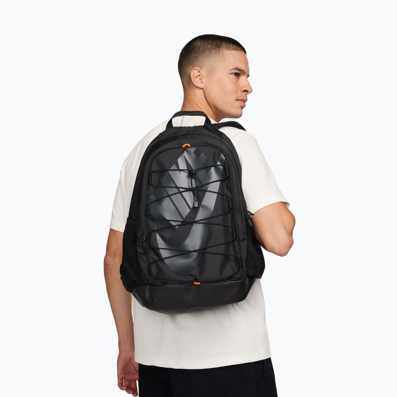 Urban backpack Nike Hayward 26 l black/black/white 10