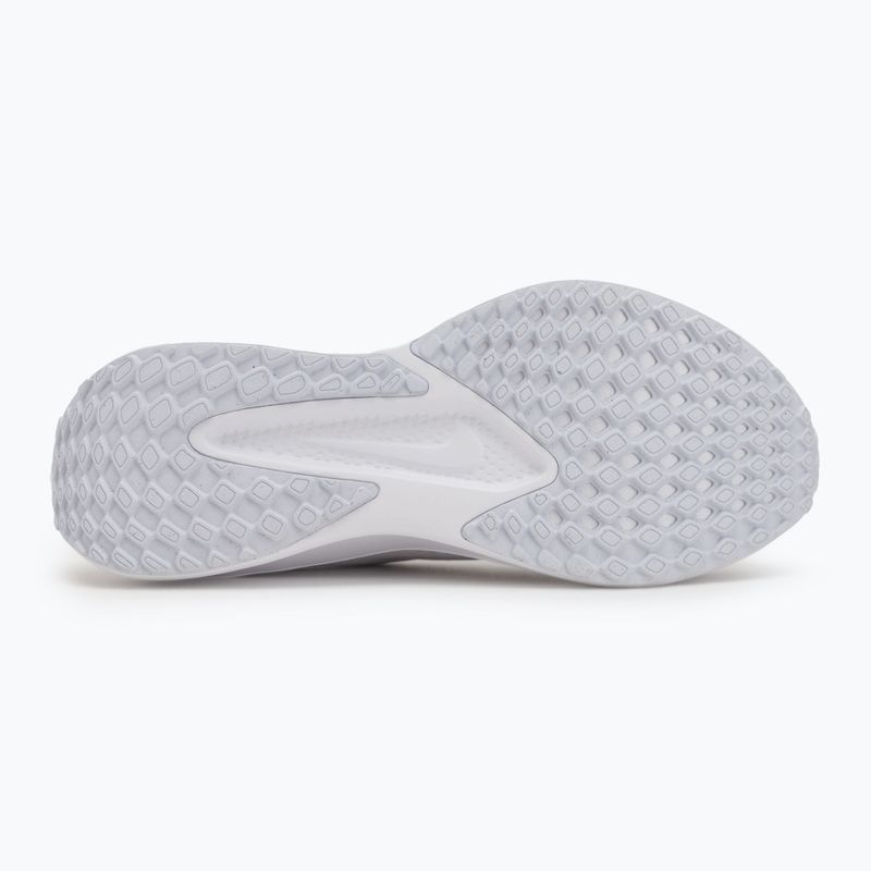 Men's running shoes Nike Quest 6 white / platinum tint / white 4
