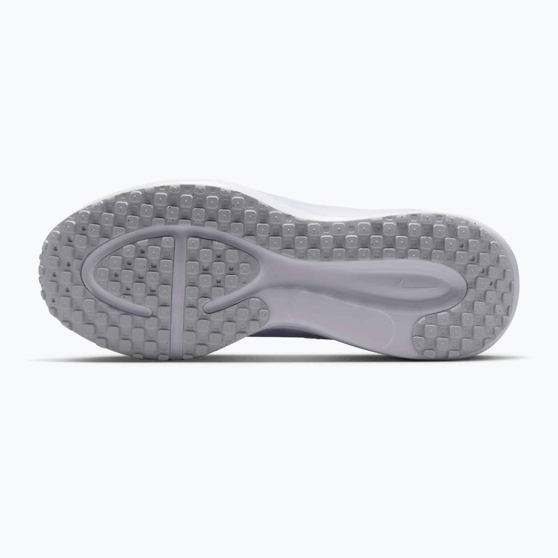 Women's running shoes Nike Revolution 8 white/pure platinum 5