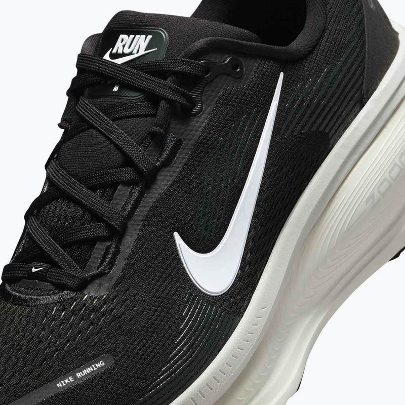 Men's running shoes Nike Vomero 18 black/coconut milk/summit white 9
