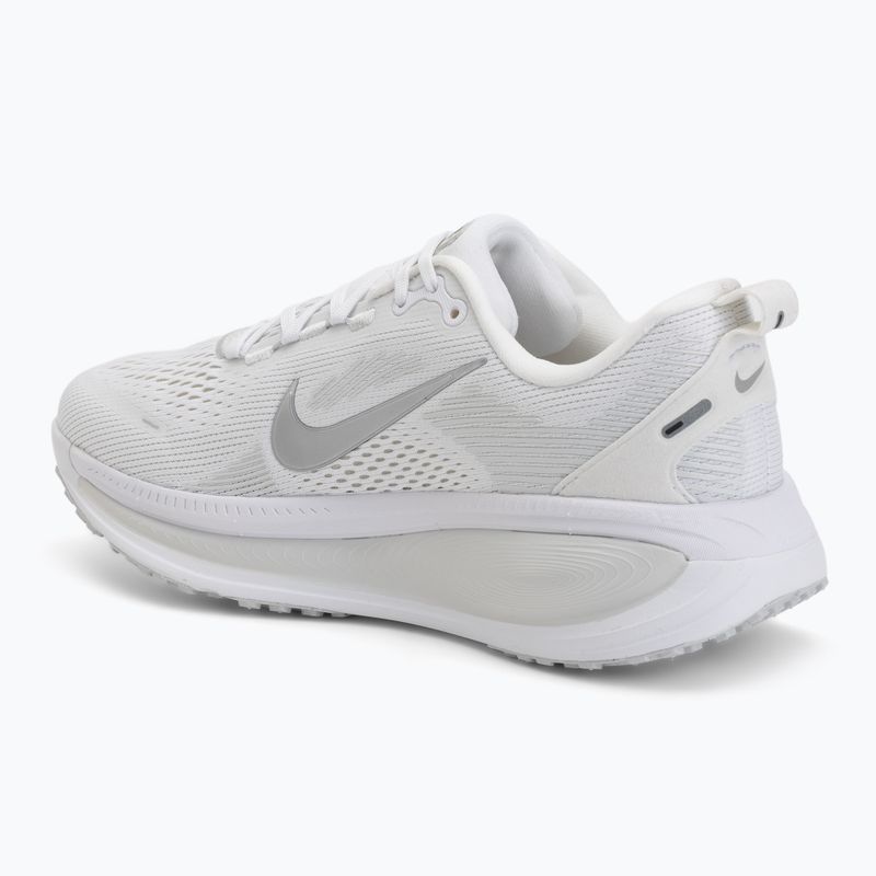 Women's running shoes Nike Vomero 18 white/photon dust/metallic silver 3