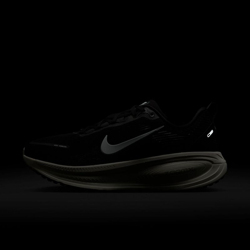 Men's running shoes Nike Vomero 18 Vomero 18 IF0514 black/coconut milk/summit white 8