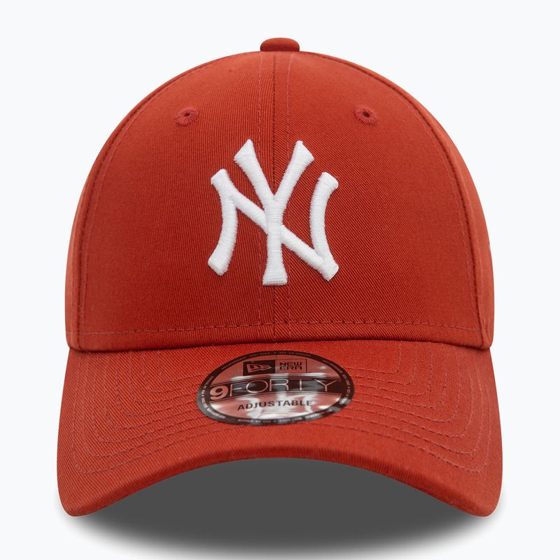 New Era League Essential 9FORTY New York Yankees red baseball cap 3