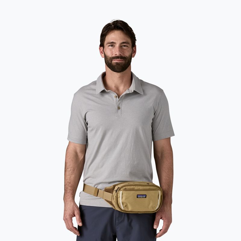 Patagonia Fieldsmith Hip Pack 5 l classic tan kidney pouch 3