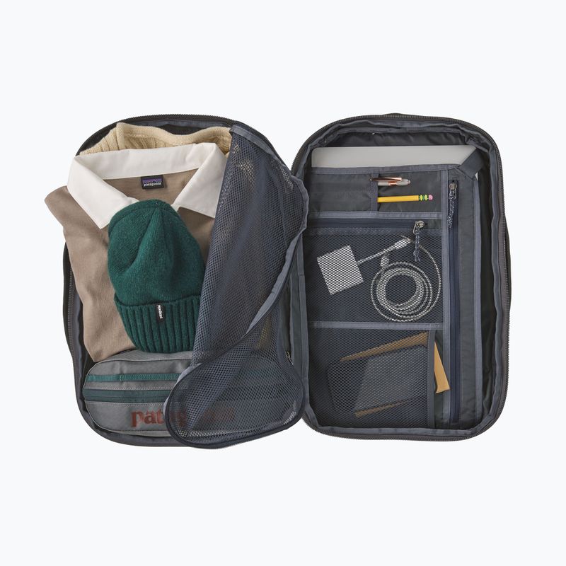 Hiking backpack Patagonia Black Hole Micro MLC smolder blue 3