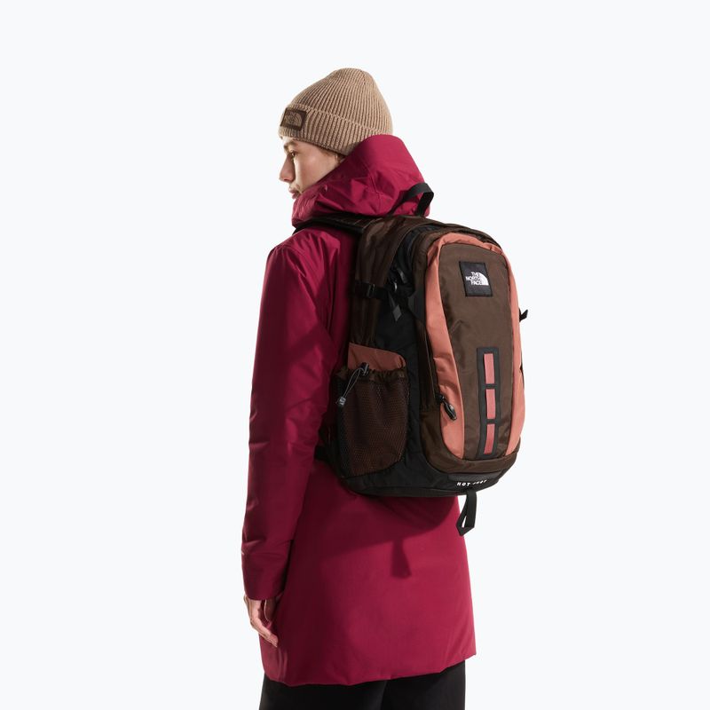 Urban backpack The North Face Hot Shot Se 30 l dark chestnut/copper si 7