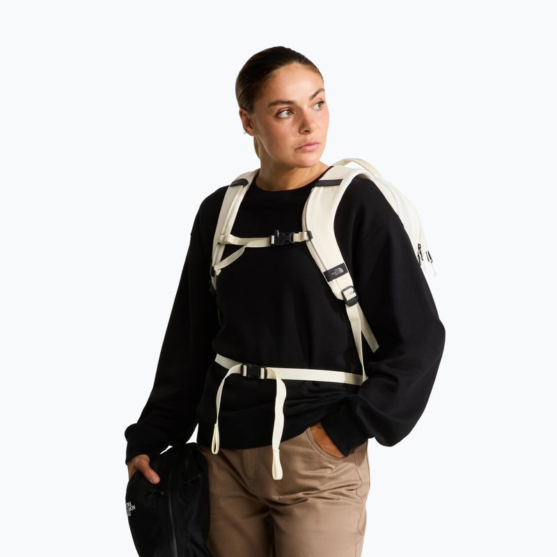 Urban backpack The North Face Borealis Patch 21 l white dune/patch 7