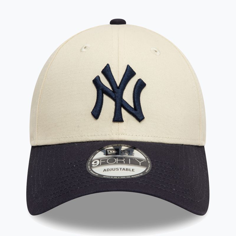 New Era Colourblock 9Forty New York Yankees baseball cap light beige 3