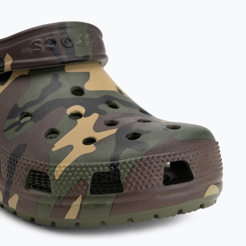 Slides Crocs Classic Camouflage army green/multi 8