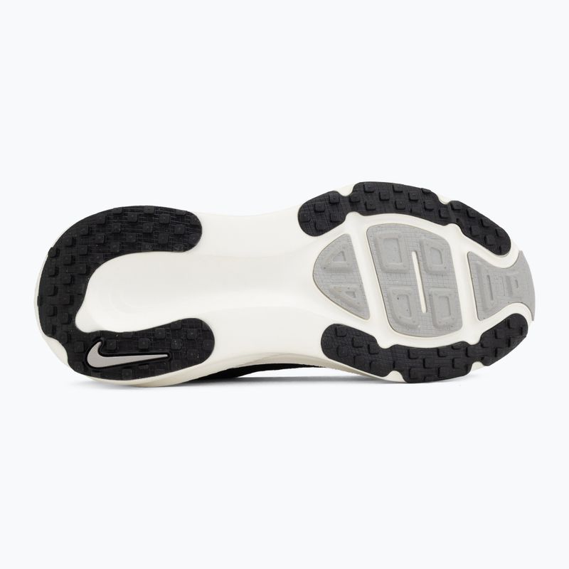 Running shoes Nike Vomero 18 black/coconut milk/iron ore/summit white 4