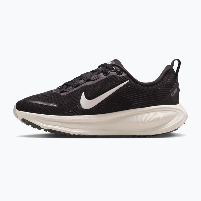 Children's running shoes Nike Vomero 18 black/coconut milk/iron ore/summit white 9