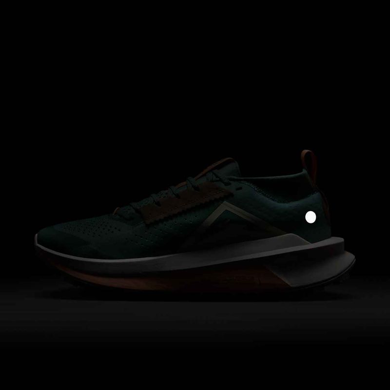 Women's running shoes Nike Zegama 2 cannon/soft pearl/orange chalk 16