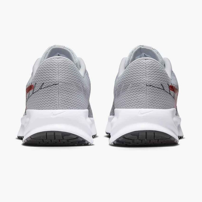 Men's running shoes Nike Run Defy wolf grey / bright crimson / black / white 4