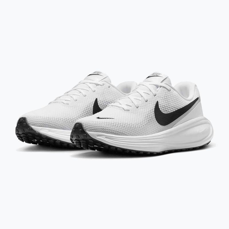 Women's running shoes Nike Revolution 8 Extra Wide white/pure platinum/black 10