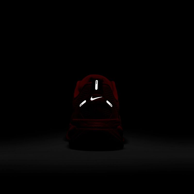 Women's running shoes Nike Vomero 18 particle rose/silt red/tattoo/off noir 10