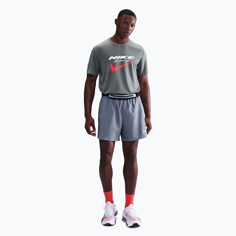 Men's running top Nike Miler Dri-Fit UV smoke grey 2