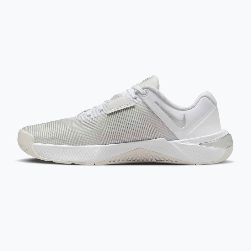 Women's training shoes Nike Metcon 10 white/platinum tint/metallic silver 9
