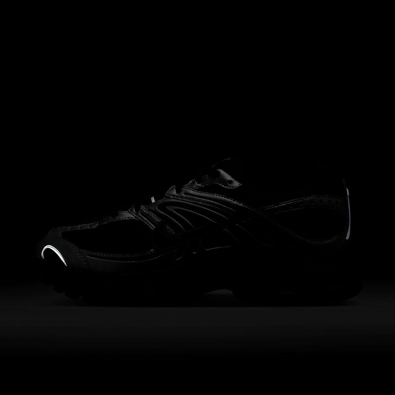 Women's shoes Nike Air Max Moto 2K black/metallic silver/anthracite/black 7